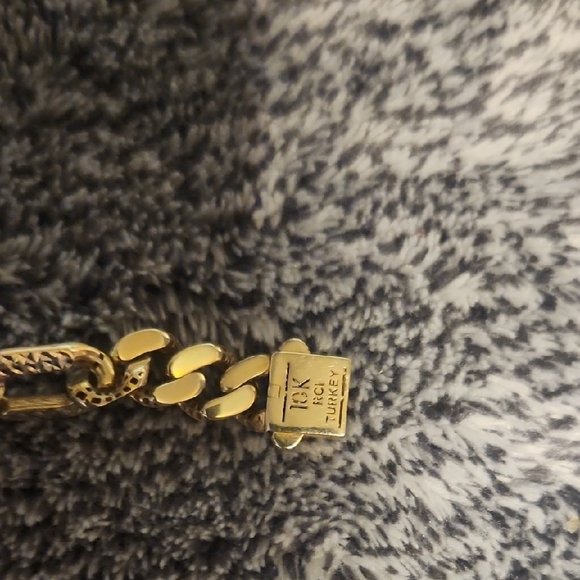 Gold Chain 22